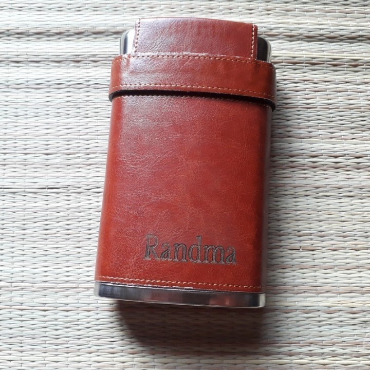 Фляжка 10oz в коже комплект с индивидуальной гравировкой