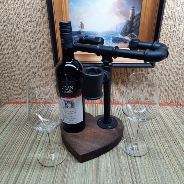 Подставка для бутылки из труб  с индивидуальной гравировкой