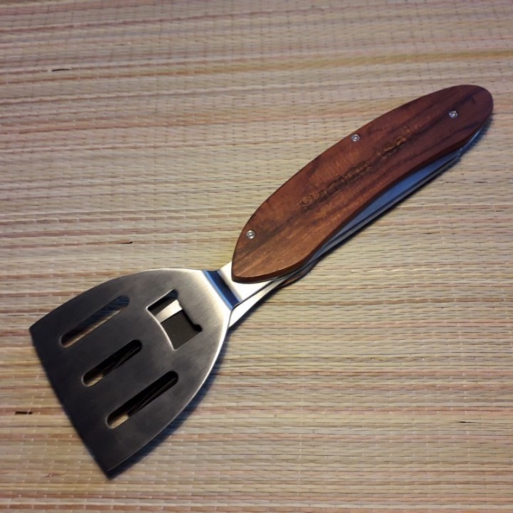 Складной инструмент для гриля  с индивидуальной гравировкой