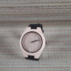 Деревянные наручные часы с индивидуальной гравировкой