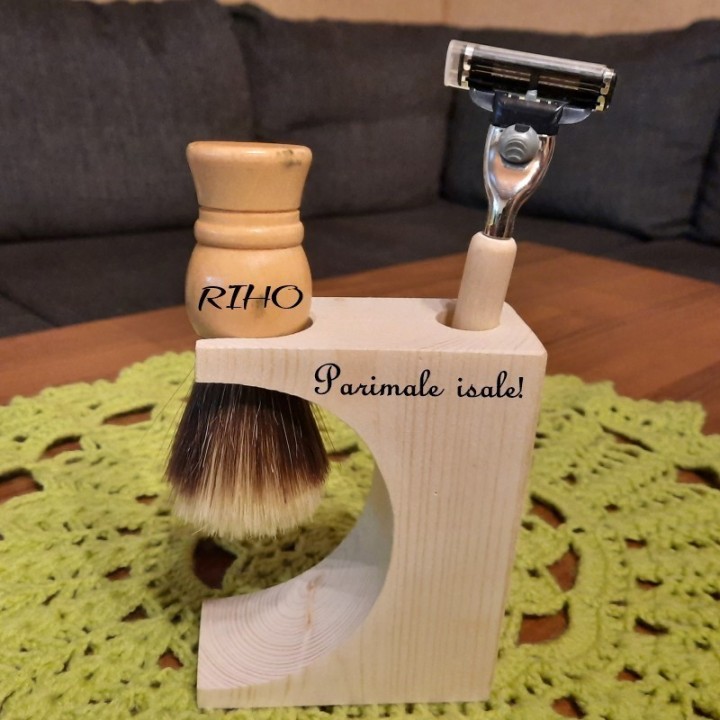 Комплект для бритья с индивидуальной гравировкой