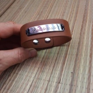 Браслет из кожи  с индивидуальной гравировкой