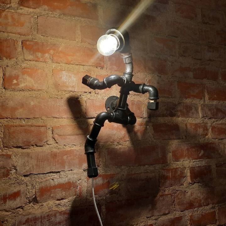 Лампа из труб "Альпинист"