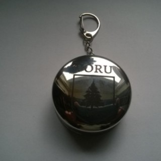 Складной стаканчик брелок из стали с индивидуальной гравировкой