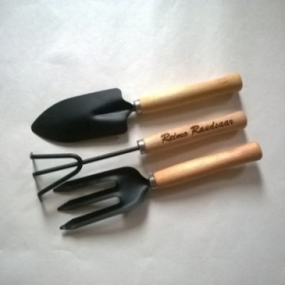 Садовые инструменты с индивидуальной гравировкой