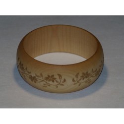 Деревянное кольцо с индивидуальной гравировкой