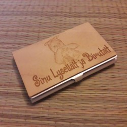 Металлически кошелёк для  карт с отделкой деревом с гравировкой