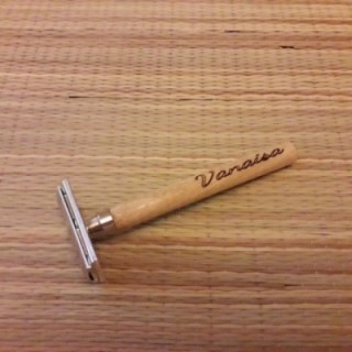 Бритва classic с индивидуальной гравировкой