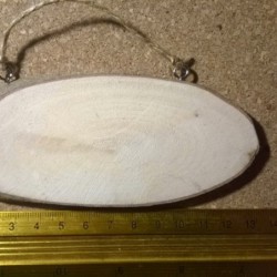 Деревянный медальон  с индивидуальной гравировкой