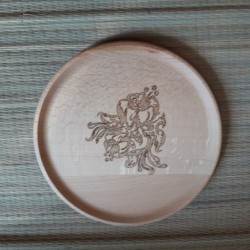 Деревянная тарелка с индивидуальной гравировкой