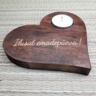 Деревянный подсвечник с индивидуальной гравировкой
