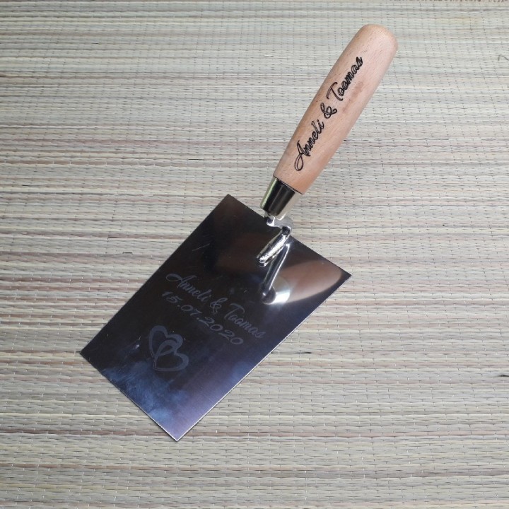 Кельма с индивидуальной гравировкой