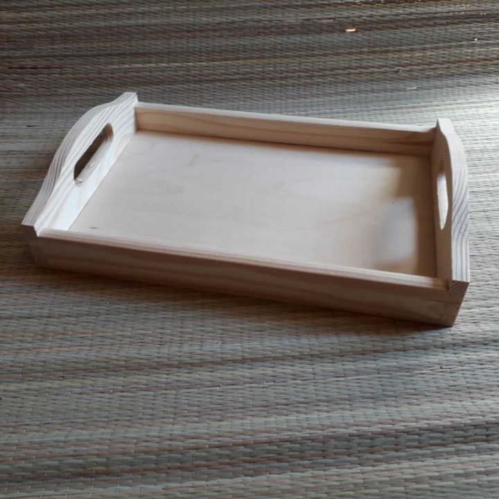 Деревяннай поднос с индивидуальной гравировкой