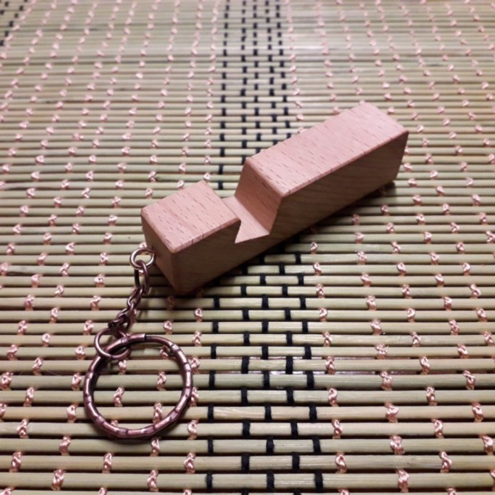 Võtmehoidja nutiseadme alus personaalse graveeringuga