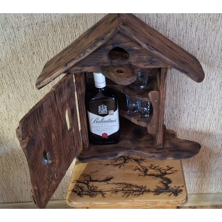 Mini-bar "Birdhouse" with personalized engraving