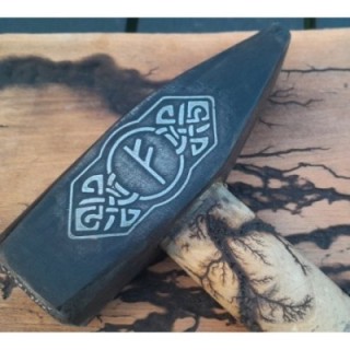 Молоток 600г с индивидуальной гравировкой